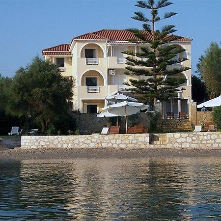Stefania Apartments Agia Marina エクステリア 写真